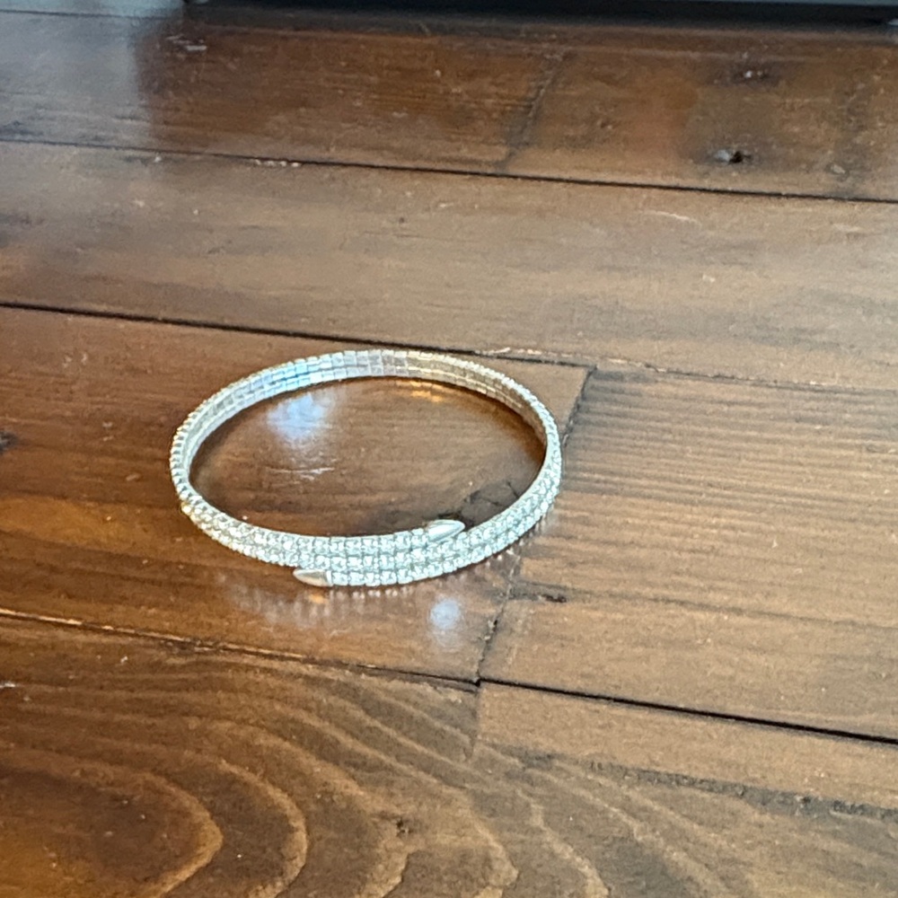 Elegant Silver Bracelet